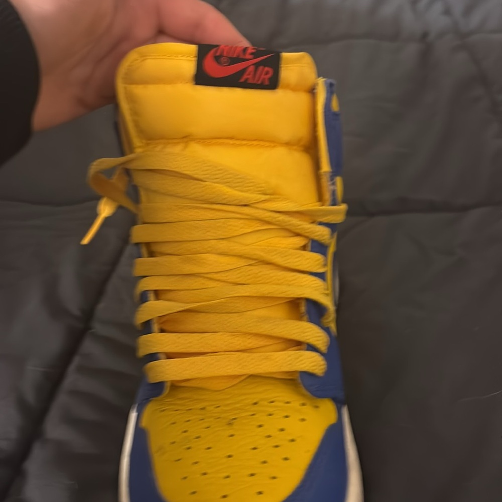 Jordan 1 - Picture 2 of 5